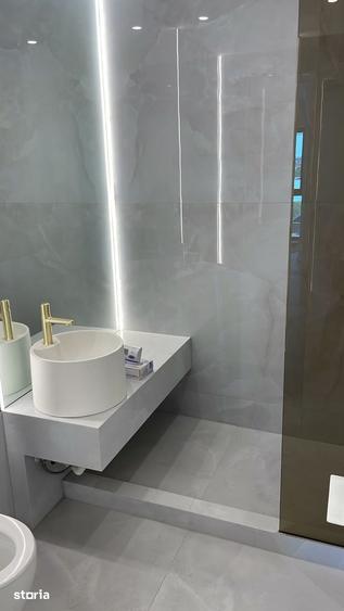 Apartament cu 3 camere decomandat în Nord