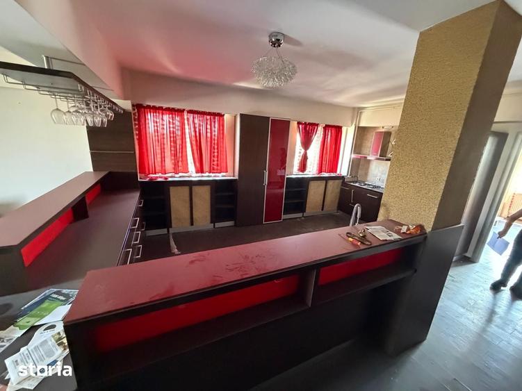 Apartament cu 5 camere în Străulești
