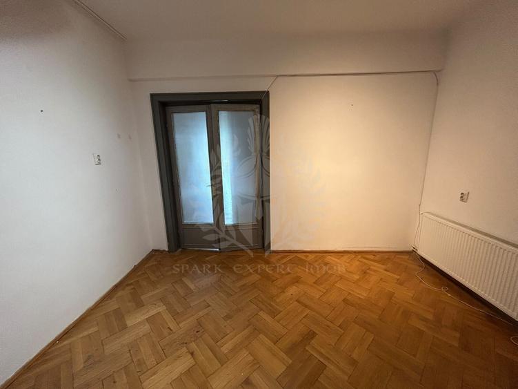 Spațiu comercial, de 105 mp, în Central