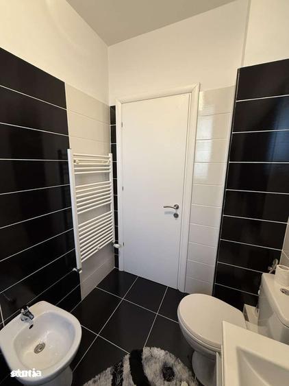 Apartament cu 3 camere în Negru Vodă