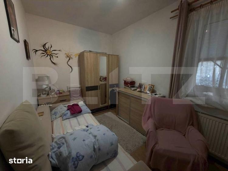 Casă cu 7 camere decomandat cu Teren 776 Mp în Păulești