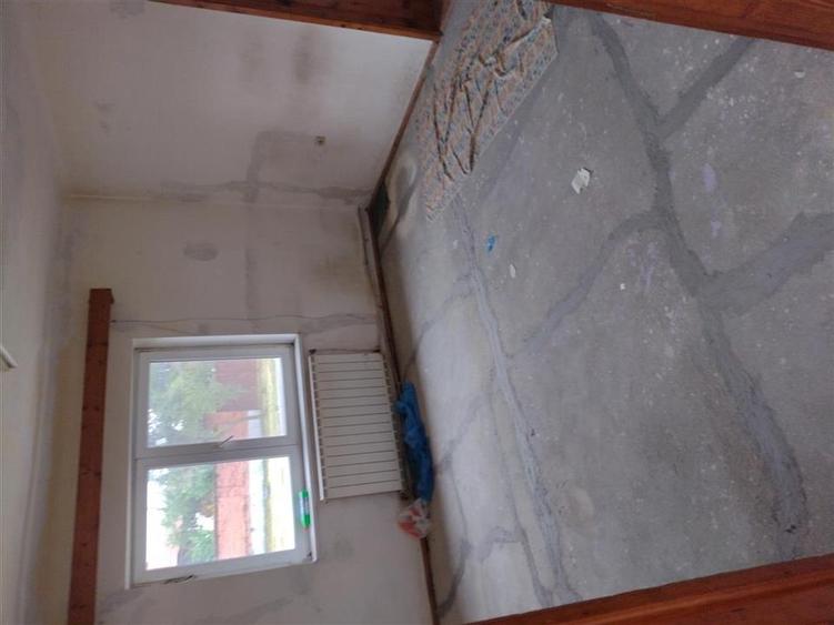Casă individuală cu 4 camere cu Teren 2810 Mp în Sântandrei