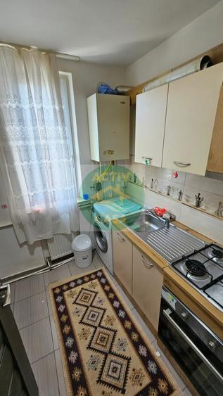 Apartament cu 2 camere decomandat în Est