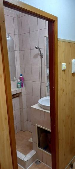 Garsonieră decomandată în Florilor