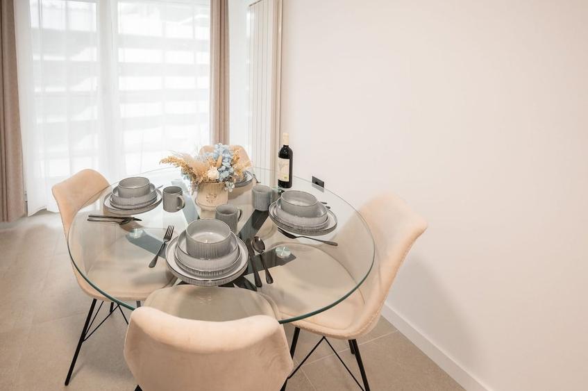 Apartament cu 2 camere decomandat în Mamaia-Sat