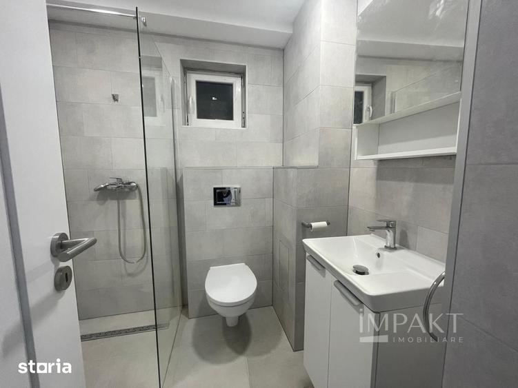 Apartament cu 5 camere decomandat în Central
