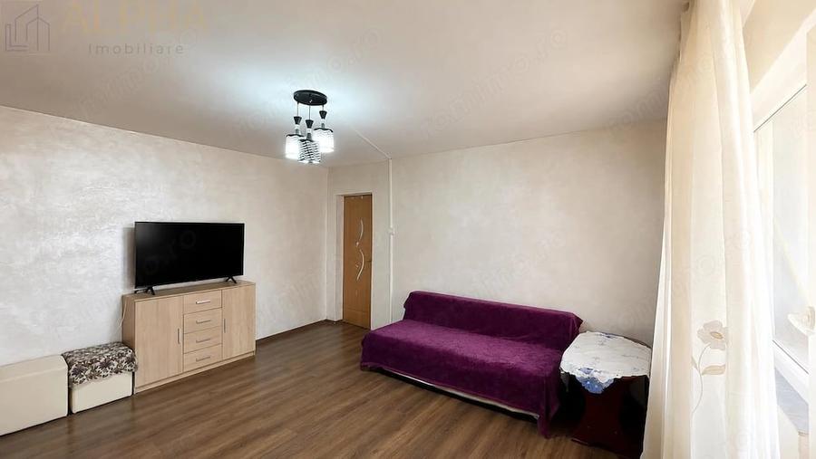 Apartament cu 2 camere decomandat în Calea Moldovei