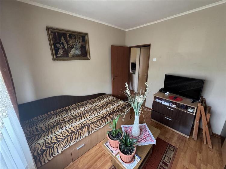 Apartament cu 2 camere semidecomandat în Rogerius