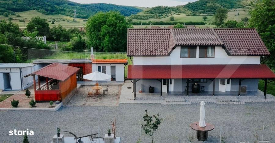 Casă cu 4 camere în Stâna de Mureș