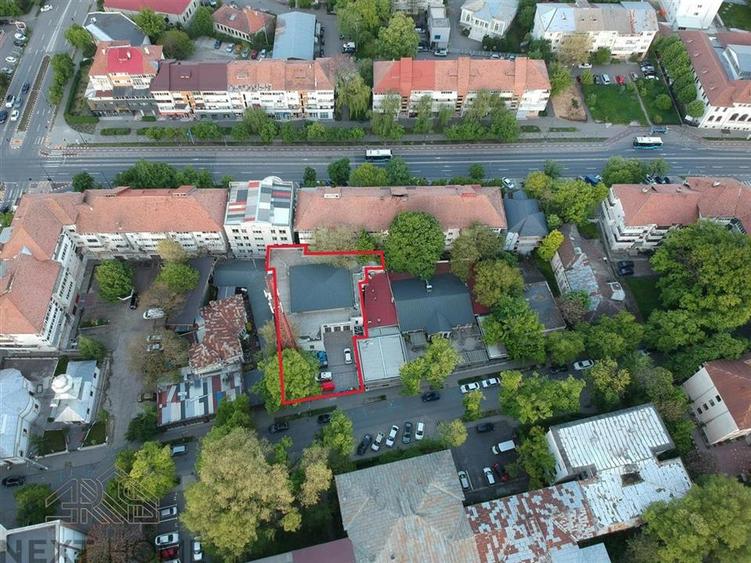 Spațiu comercial, de 528 mp, în Central