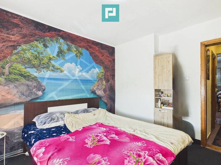 Apartament cu 2 camere decomandat în Zimandu Nou