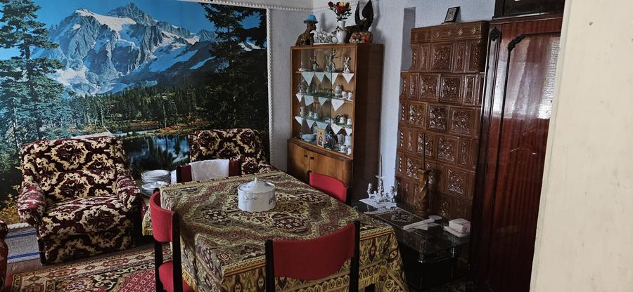 Casă individuală cu 6 camere cu Garaj în Vaduri