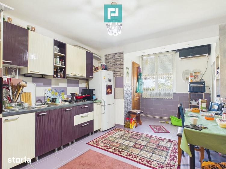 Apartament cu 2 camere decomandat în Zimandu Nou