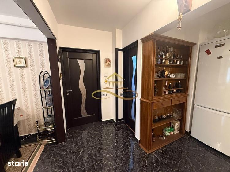 Apartament cu 2 camere decomandat în Mioriței