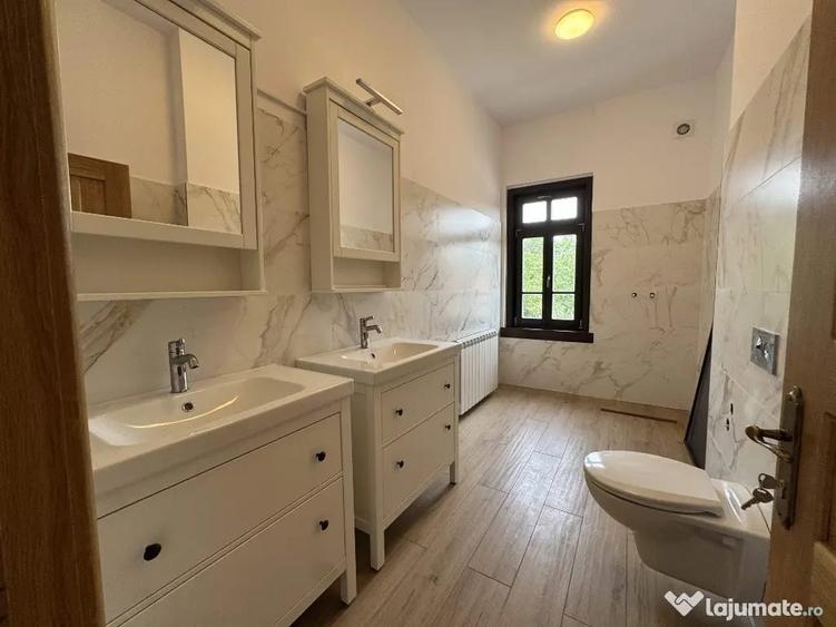 Casă cu 6 camere cu Teren 1000 Mp în Central