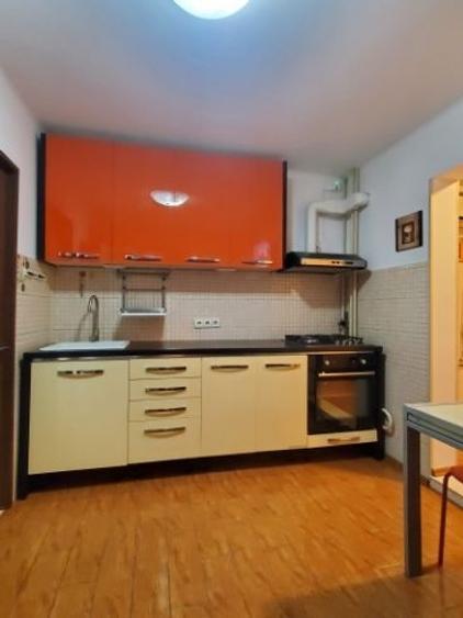 Apartament cu 2 camere decomandat în Sebastian