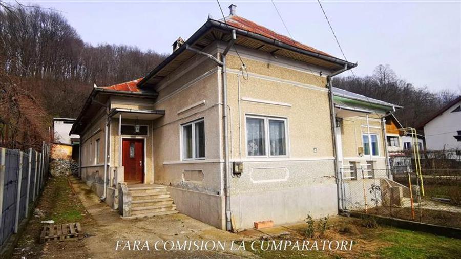 Duplex cu 3 camere cu Canalizare în Vest