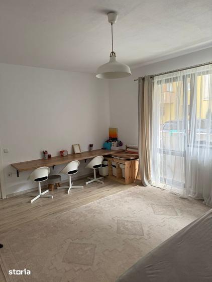 Apartament cu 2 camere, mobilat în Central