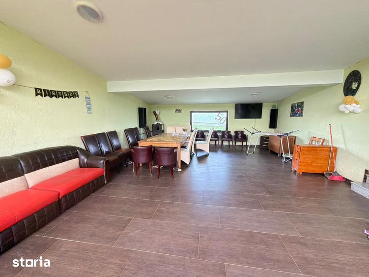 Casă cu 6 camere cu Teren 1700 Mp în Hemeiuș