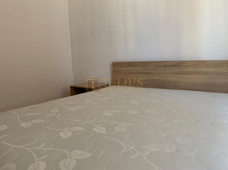 Apartament cu 3 camere semidecomandat, mobilat în Circumvalațiunii