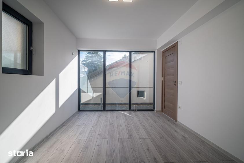 Casă cu 3 camere cu Teren 107 Mp în Central