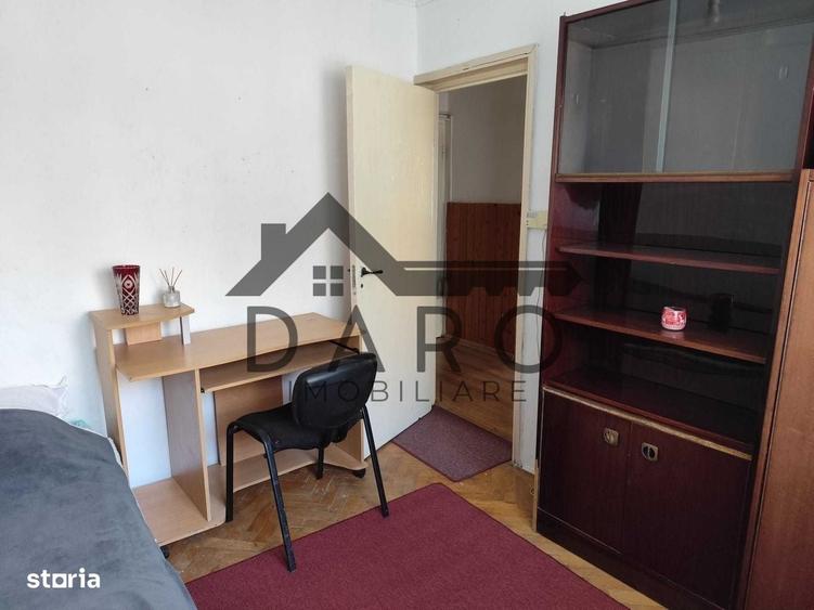 Apartament cu 3 camere decomandat în Central