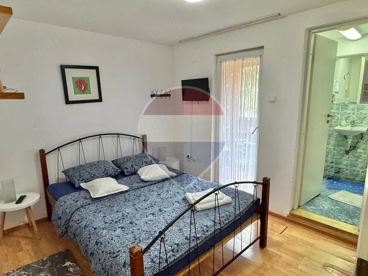 Casă cu 9 camere în Central