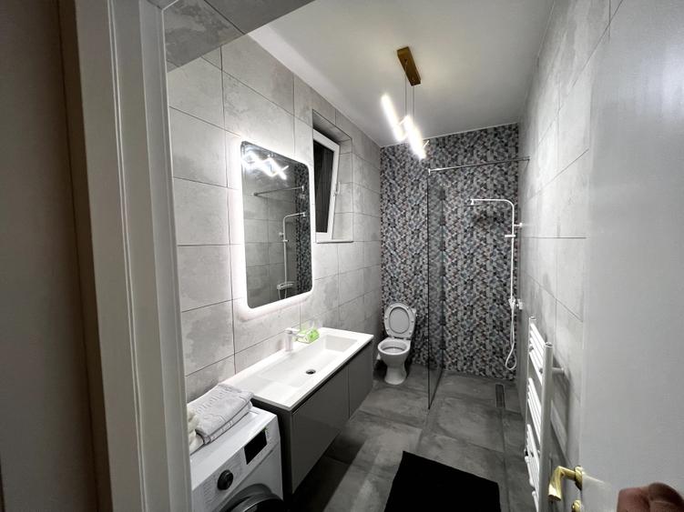 Apartament cu 2 camere semidecomandat în Năvodari Tabără — fotografia 1
