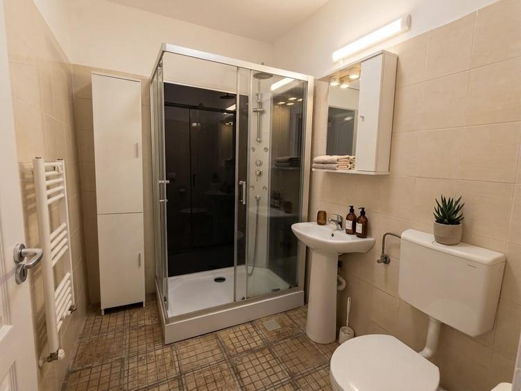 Apartament cu 2 camere,  etaj intermediar | Parcare | Zona Terra - 6
