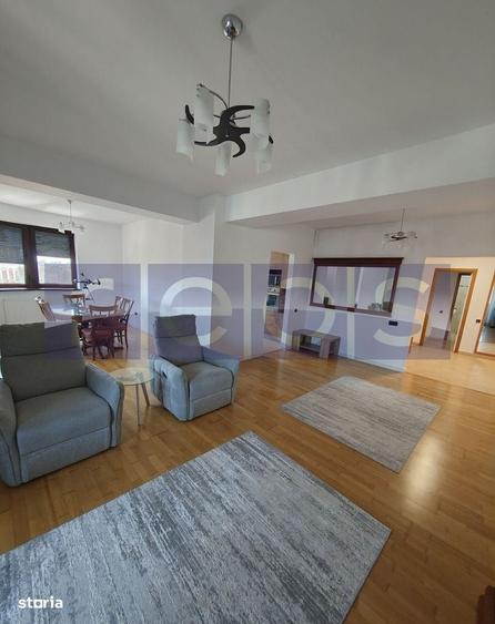 Apartament cu 3 camere decomandat în Foișorul de Foc