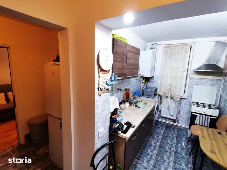 Apartament cu 2 camere decomandat în Dărmănești