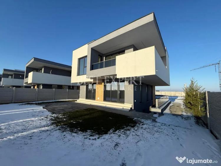 Vila D+P+ET,ansamblu inchis, panouri fotovoltaice,3 locuri - 11