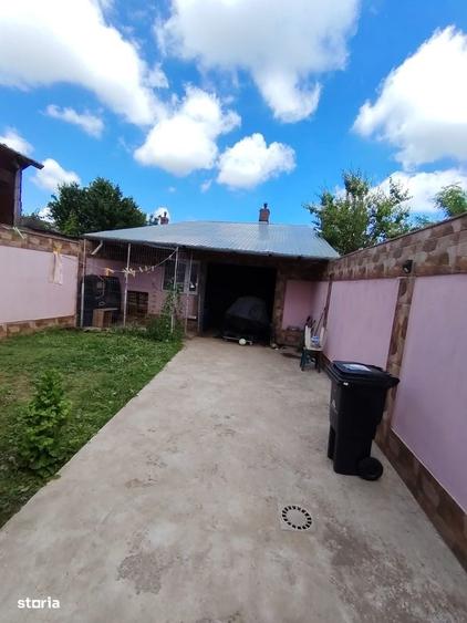 Casă cu 4 camere în Călărași