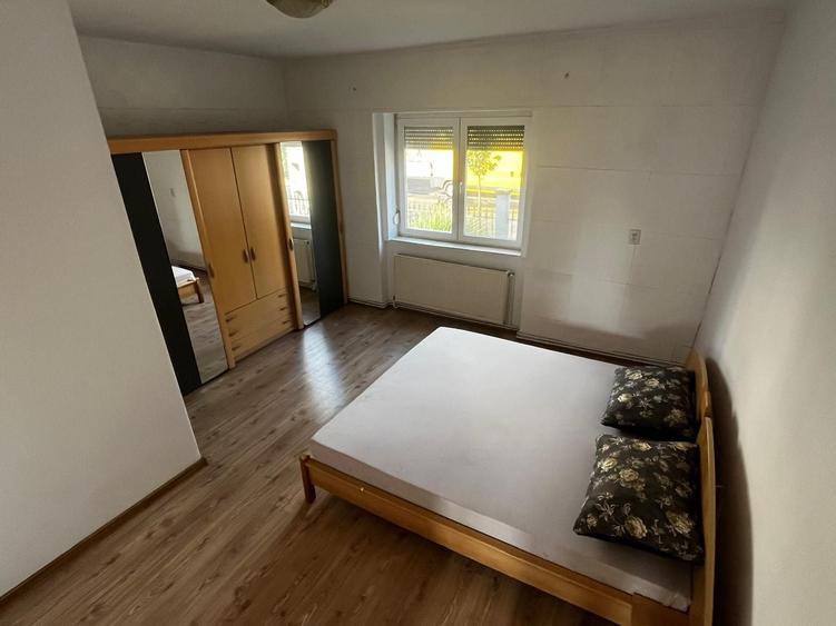 Casă cu 3 camere în Burdea