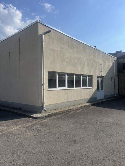 Spațiu industrial, de 190 mp, în Central