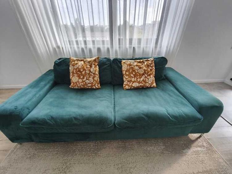 Apartament cu 2 camere semidecomandat în Dămăroaia