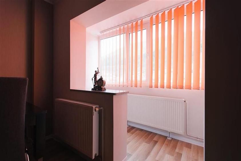 Apartament cu 2 camere decomandat, mobilat în Răcădău