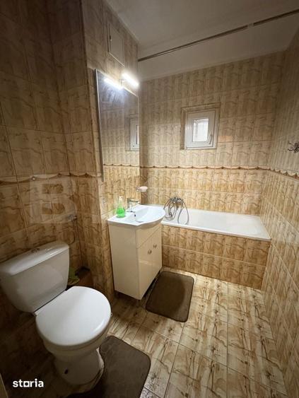 Apartament cu 4 camere în Zorilor