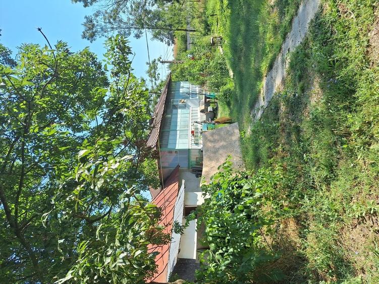 Casă cu 4 camere cu Teren 210 Mp în Central