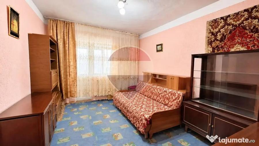 Apartament cu 2 camere nedecomandat în Central
