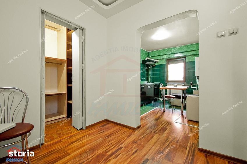 Apartament cu 2 camere decomandat în Port