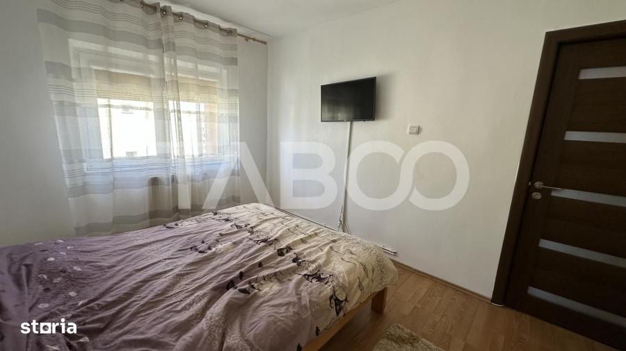 Apartament cu 4 camere decomandat în Mihai Viteazul