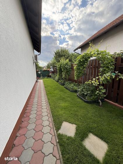 Casă cu 4 camere cu Canalizare în Valea Borcutului