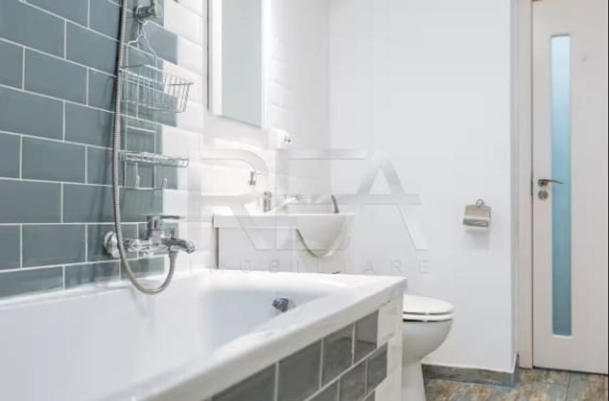 Apartament cu 4 camere cu vedere spre fântânile de la Piața Unirii - 24
