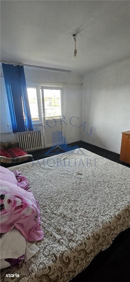 Garsonieră decomandată în Rovine