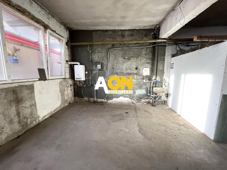 Spațiu comercial, de 150 mp, în Cetate