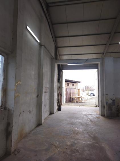 Spațiu industrial, de 145 mp, în Bărăbanț