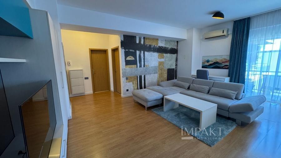 Apartament cu 2 camere semidecomandat, mobilat în Central