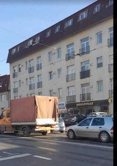 Garsonieră decomandată, mobilată în Iris