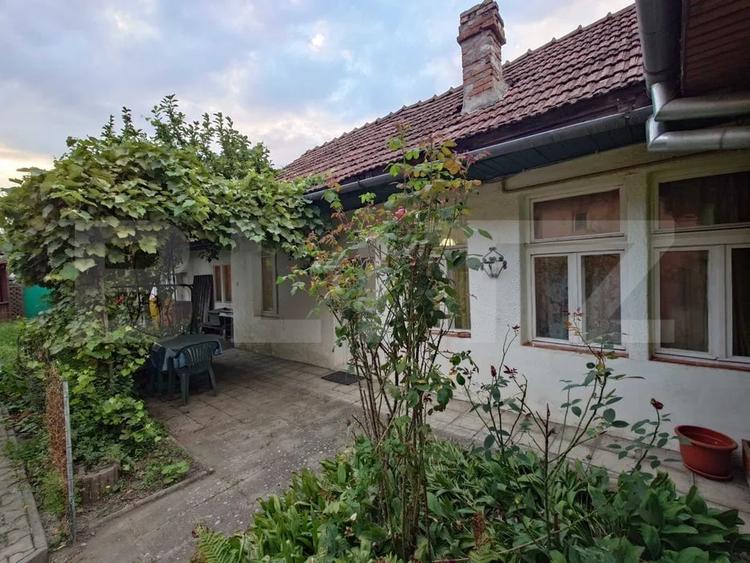 Casă cu 3 camere cu Canalizare în 7 Noiembrie